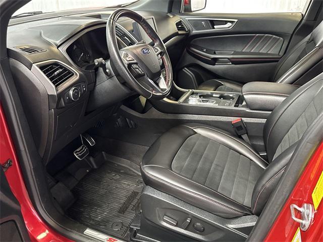 used 2022 Ford Edge car, priced at $28,000