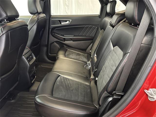 used 2022 Ford Edge car, priced at $28,000