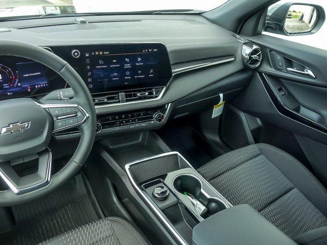 new 2026 Chevrolet Equinox car, priced at $31,902