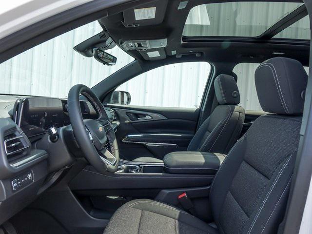 new 2026 Chevrolet Traverse car, priced at $47,224