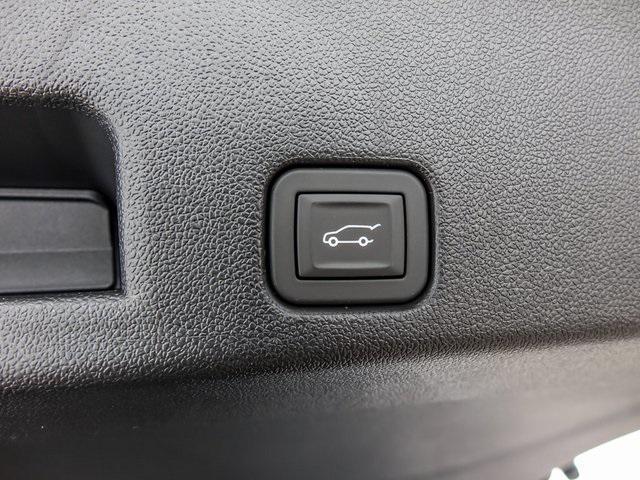 new 2026 Chevrolet Traverse car, priced at $47,219