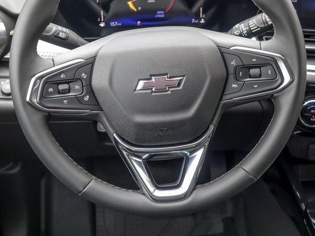new 2025 Chevrolet Trax car, priced at $24,920