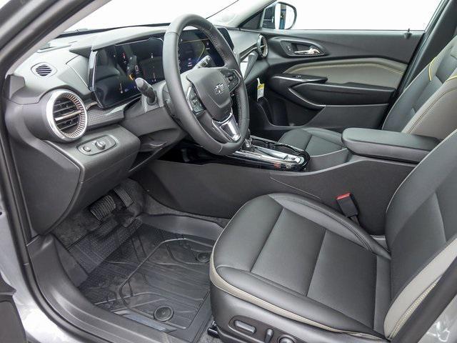 new 2025 Chevrolet Trax car, priced at $24,920