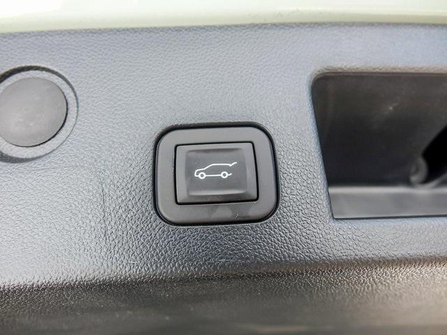 new 2026 Chevrolet Equinox car, priced at $34,186