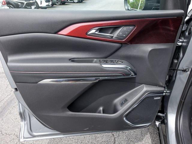 new 2025 Chevrolet Traverse car, priced at $55,722