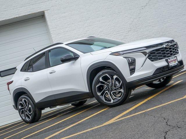 new 2025 Chevrolet Trax car, priced at $25,940