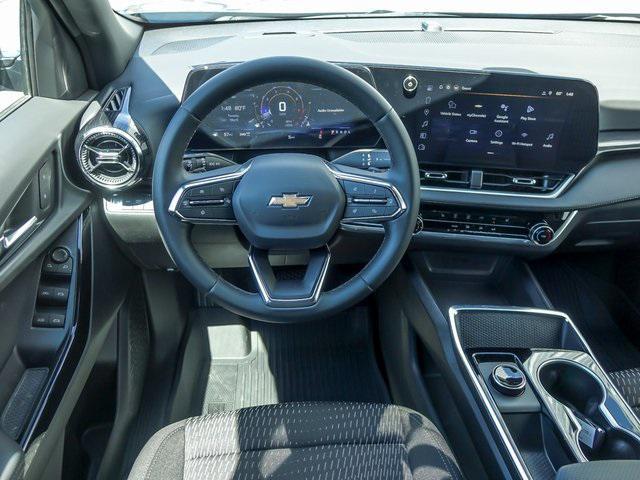 new 2026 Chevrolet Equinox car, priced at $30,676