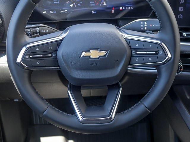 new 2026 Chevrolet Equinox car, priced at $30,676