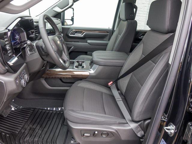 new 2025 Chevrolet Silverado 2500 car, priced at $73,418