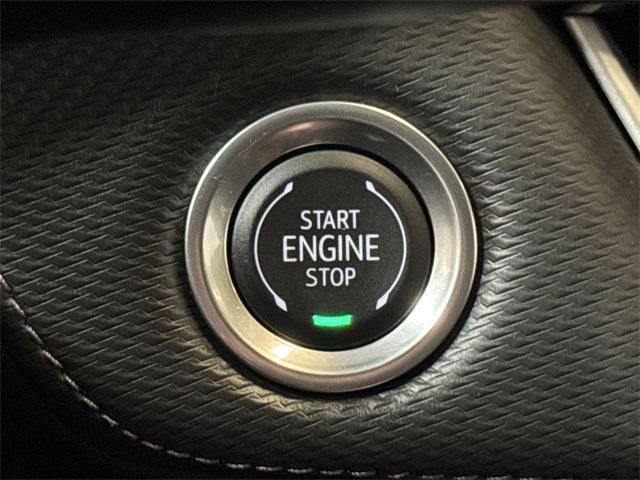 used 2025 Chevrolet Equinox car, priced at $29,300