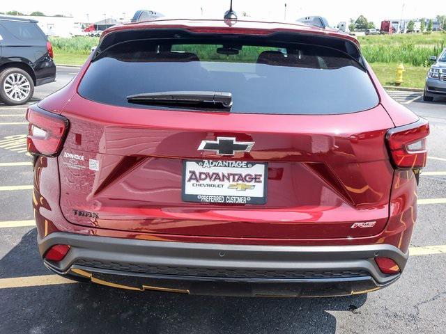 new 2025 Chevrolet Trax car, priced at $25,054