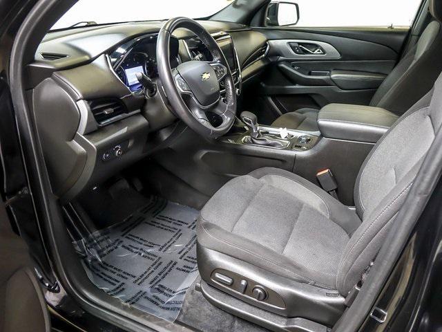 used 2022 Chevrolet Traverse car, priced at $28,500