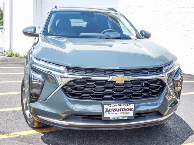 new 2025 Chevrolet Trax car, priced at $24,205