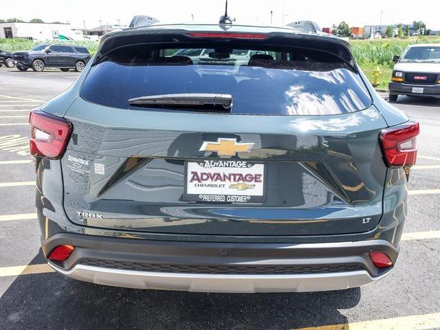 new 2025 Chevrolet Trax car, priced at $24,205