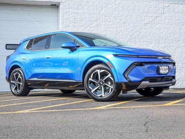new 2025 Chevrolet Equinox EV car, priced at $40,639