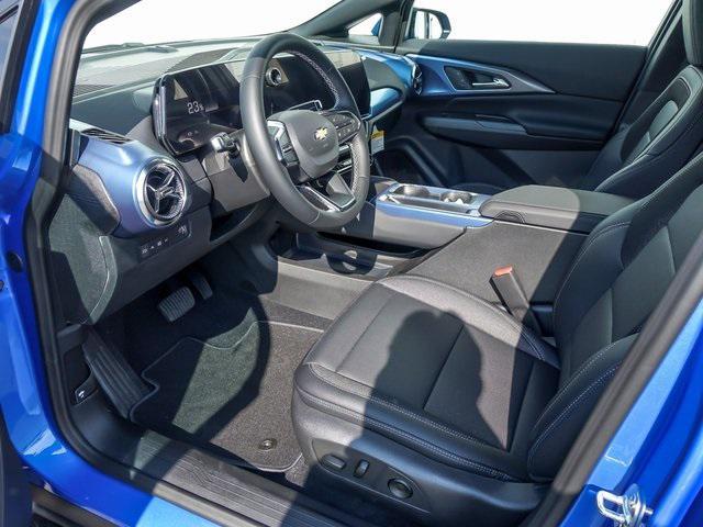 new 2025 Chevrolet Equinox EV car, priced at $40,639
