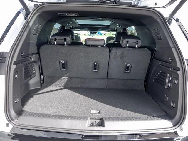 new 2025 Chevrolet Traverse car, priced at $58,627