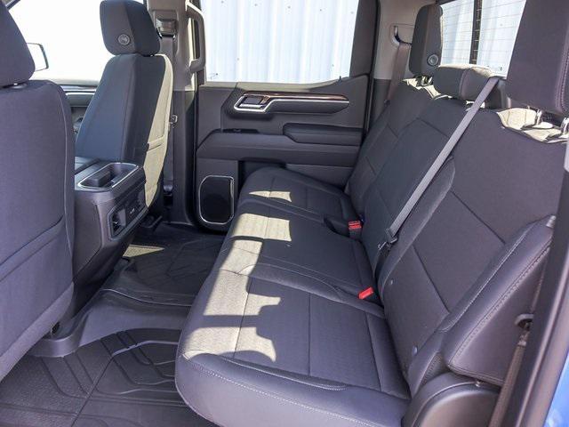 new 2025 Chevrolet Silverado 1500 car, priced at $52,204