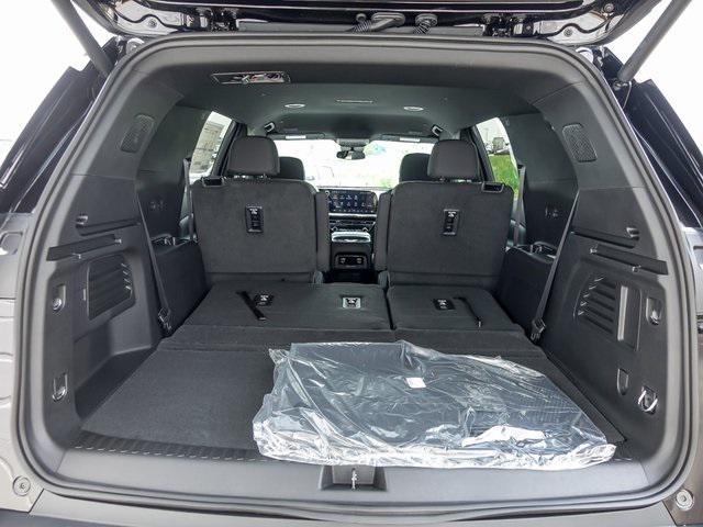 new 2025 Chevrolet Traverse car, priced at $43,348
