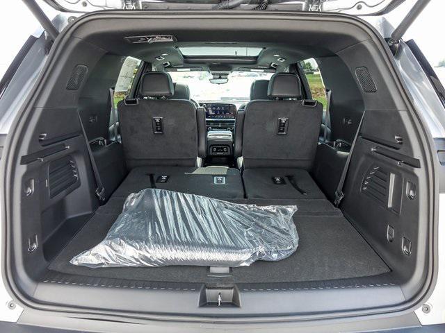 new 2026 Chevrolet Traverse car, priced at $48,134