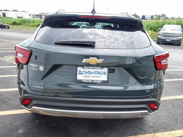 new 2025 Chevrolet Trax car, priced at $25,046