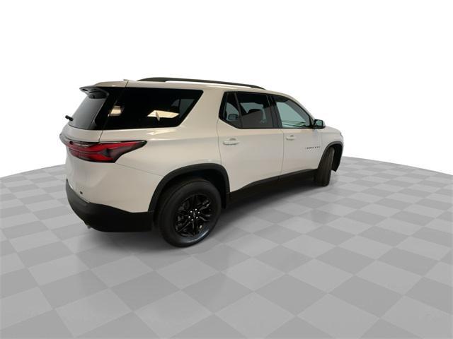 used 2023 Chevrolet Traverse car, priced at $30,732