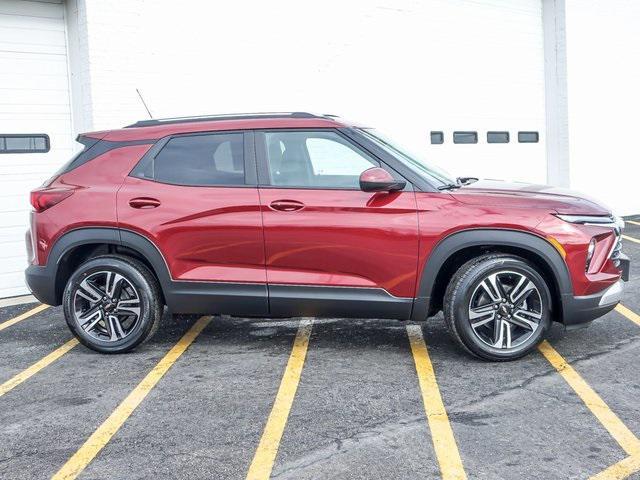 new 2025 Chevrolet TrailBlazer car, priced at $28,343