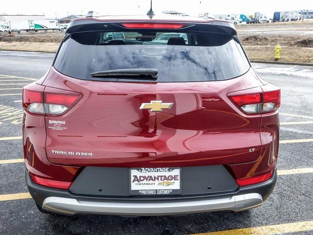 new 2025 Chevrolet TrailBlazer car, priced at $28,343