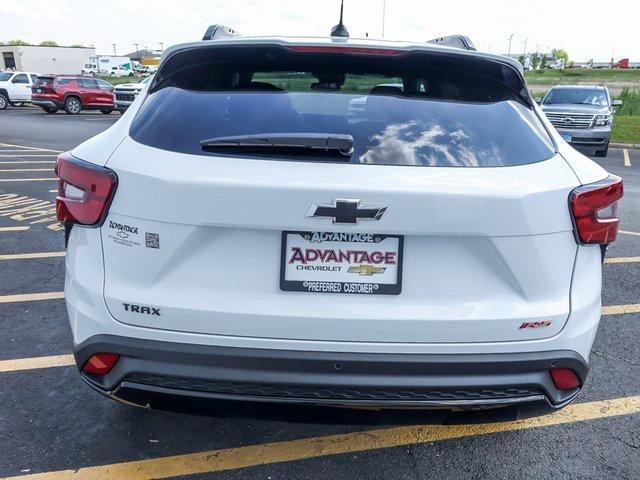 new 2025 Chevrolet Trax car, priced at $24,962