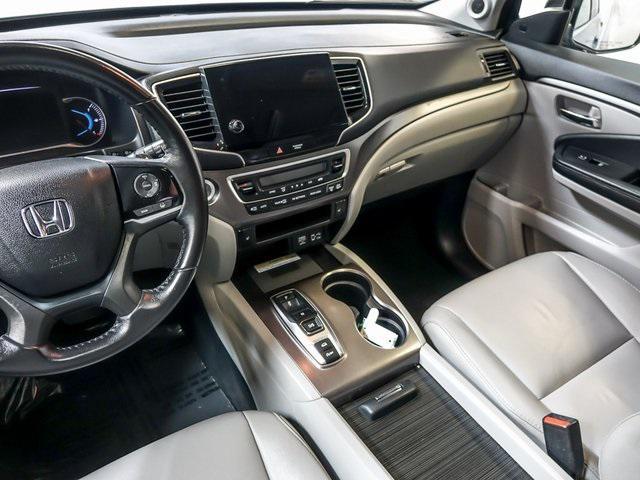 used 2021 Honda Pilot car, priced at $30,772