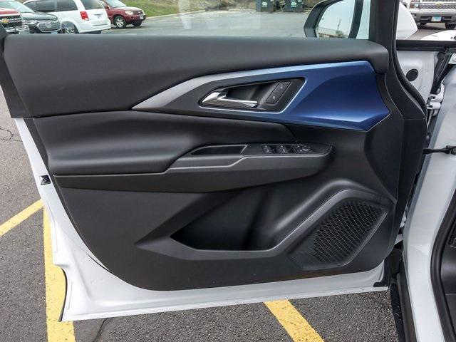 new 2025 Chevrolet Equinox EV car, priced at $40,264