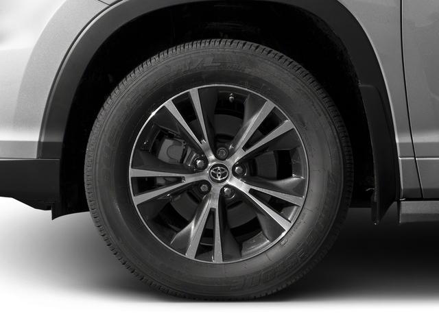used 2016 Toyota Highlander car, priced at $23,400