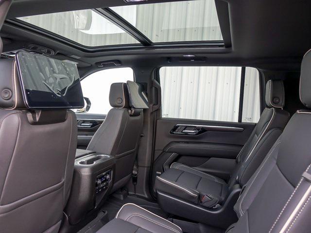 new 2026 Chevrolet Suburban car, priced at $86,195