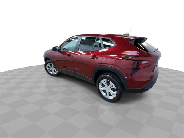 used 2025 Chevrolet Trax car, priced at $22,502