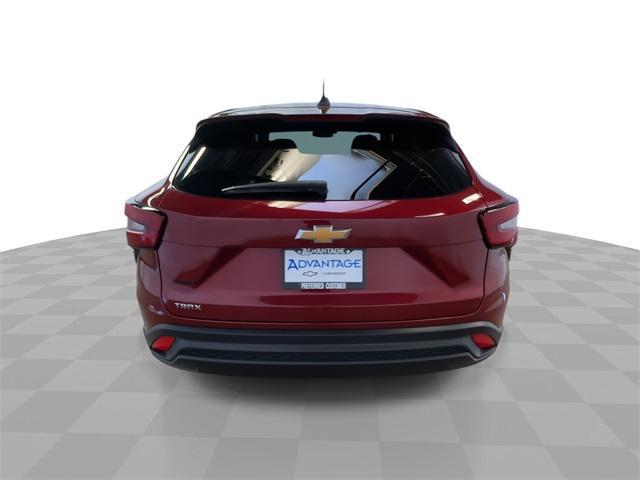 used 2025 Chevrolet Trax car, priced at $22,502
