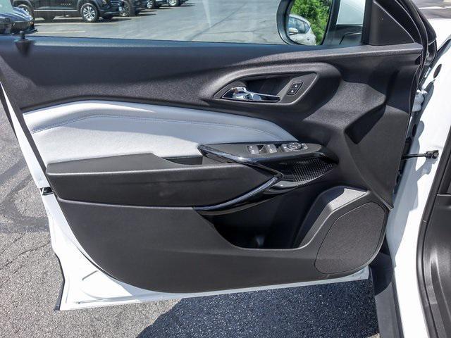 new 2025 Chevrolet Trax car, priced at $22,649