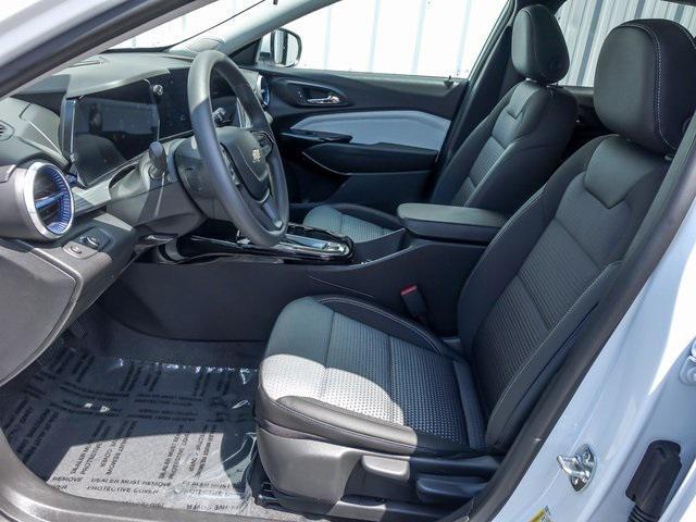 new 2025 Chevrolet Trax car, priced at $22,649