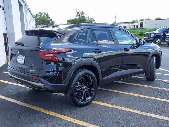 new 2025 Chevrolet Trax car, priced at $25,068