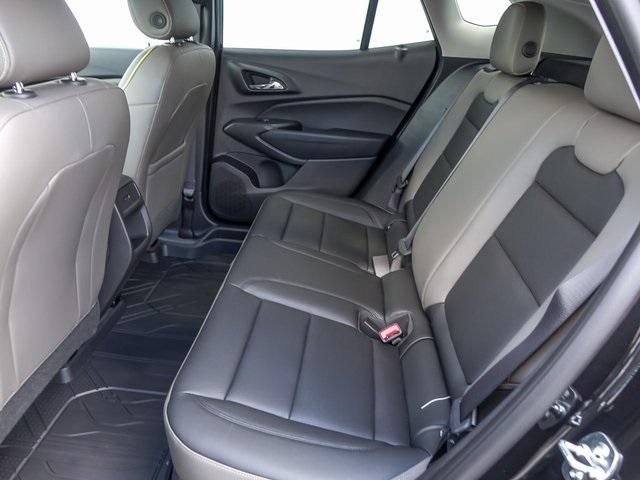 new 2025 Chevrolet Trax car, priced at $25,068
