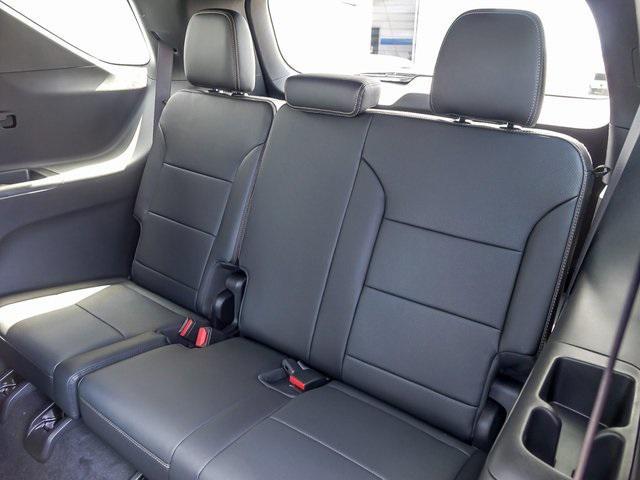 new 2025 Chevrolet Traverse car, priced at $57,996