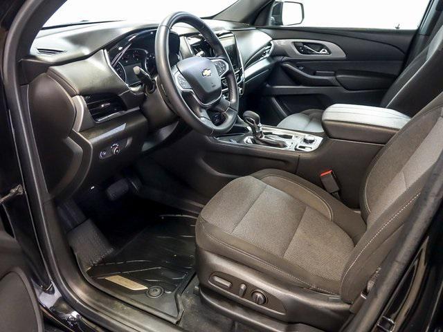 used 2023 Chevrolet Traverse car, priced at $32,300