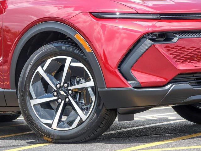 new 2025 Chevrolet Equinox EV car, priced at $34,898