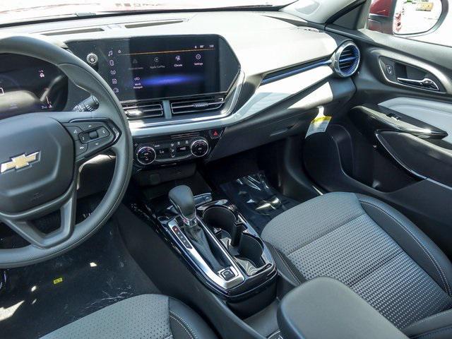 new 2025 Chevrolet Trax car, priced at $22,649