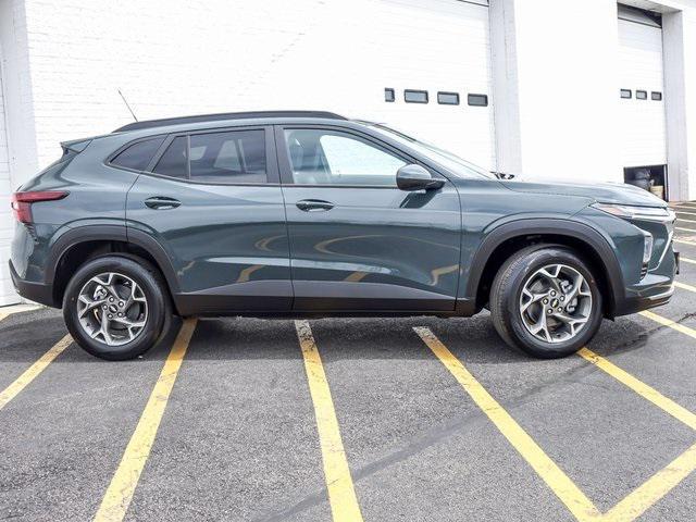 new 2025 Chevrolet Trax car, priced at $24,977