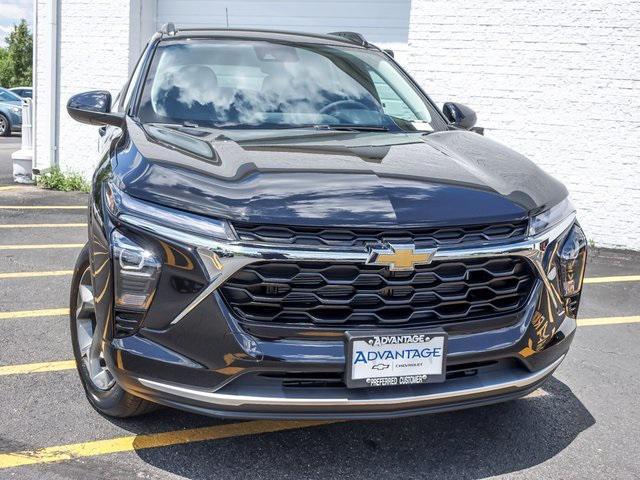 new 2025 Chevrolet Trax car, priced at $24,205