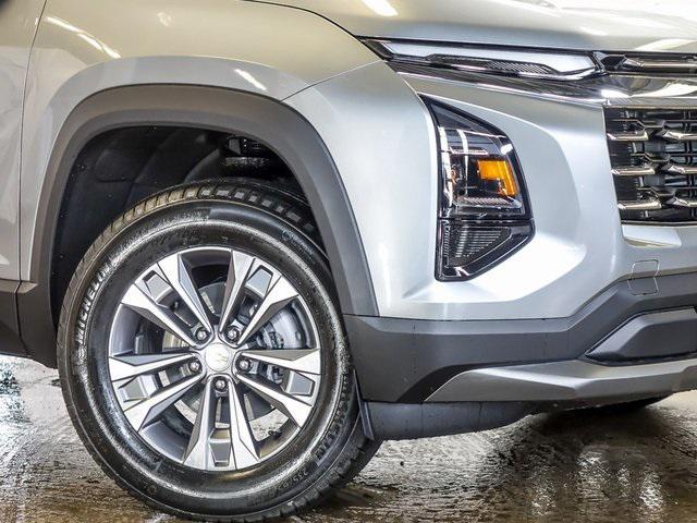 new 2026 Chevrolet Equinox car, priced at $30,676