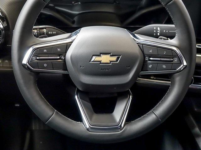 new 2026 Chevrolet Equinox car, priced at $30,676