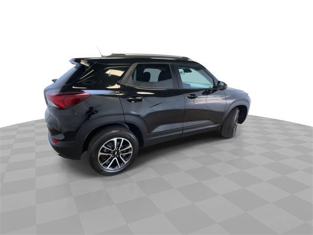 used 2025 Chevrolet TrailBlazer car, priced at $25,500