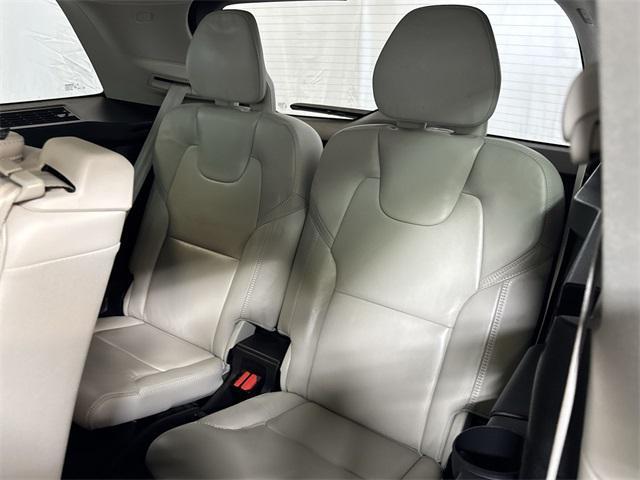 used 2022 Volvo XC90 Recharge Plug-In Hybrid car, priced at $34,895