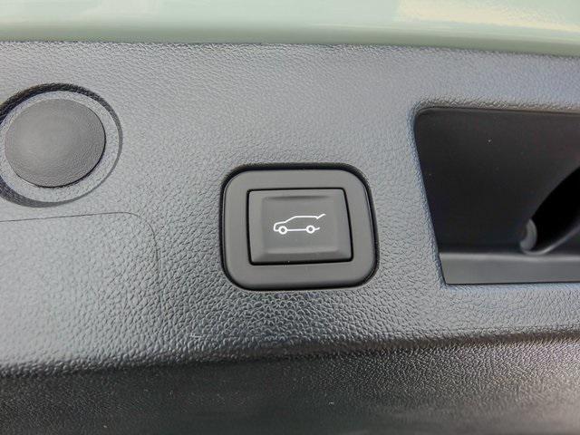 new 2026 Chevrolet Equinox car, priced at $29,327